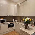 Chic Parisian Retreat Near Louvre, Cafes & Couture